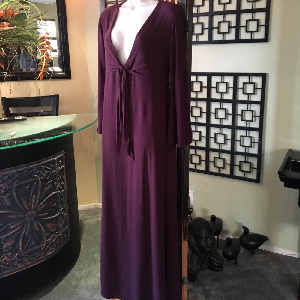 Flynn Skye Maxi Dress Maroon size Small Long Sleeve Lace Back